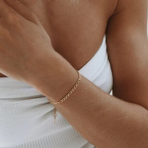 Gold Chain Bracelet Figaro Chain Non-tarnish & Waterproof Gold Chain Bracelet - Picture 6 of 9